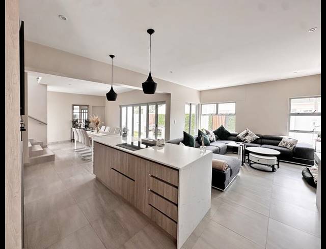 4 BEDROOM PROPERTY TO RENT IN BRYANSTON